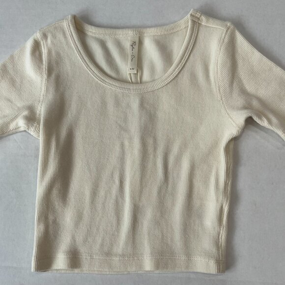 Girl - 4-5Y - NWT Ribbed Scoop Ivory Short Sleeve Tee - Picture 4 of 4